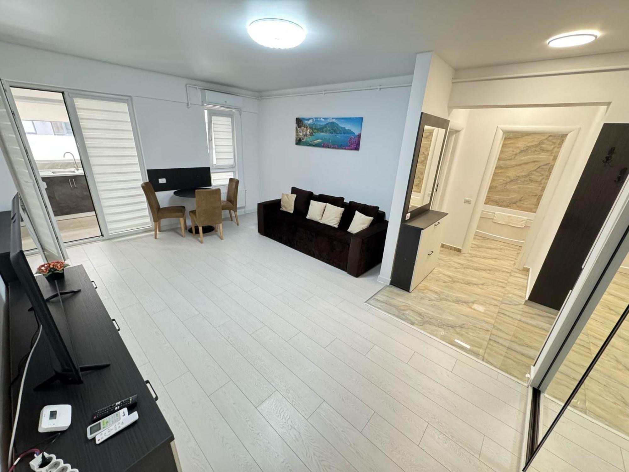 Luxury Glam Apartments Central Adress Bucuresti With Parking Екстер'єр фото